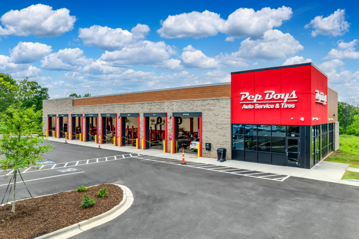 Pep Boys store